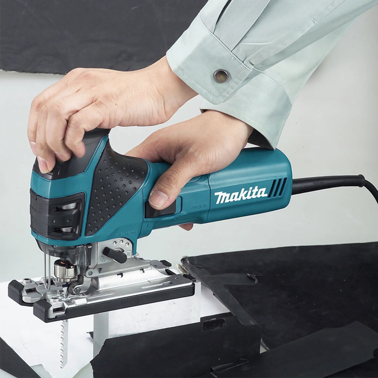 Seghetto alternativo Makita 4351FCTJ 720W