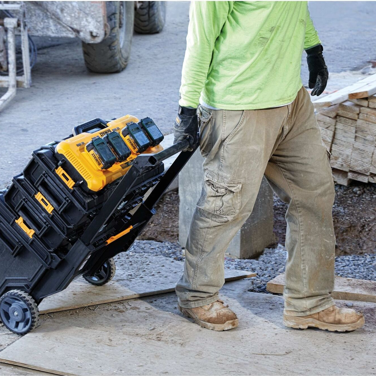 DCB104-QW - Încărcător de baterie Dewalt DCB104-QW 8Ah - Imaginea 2