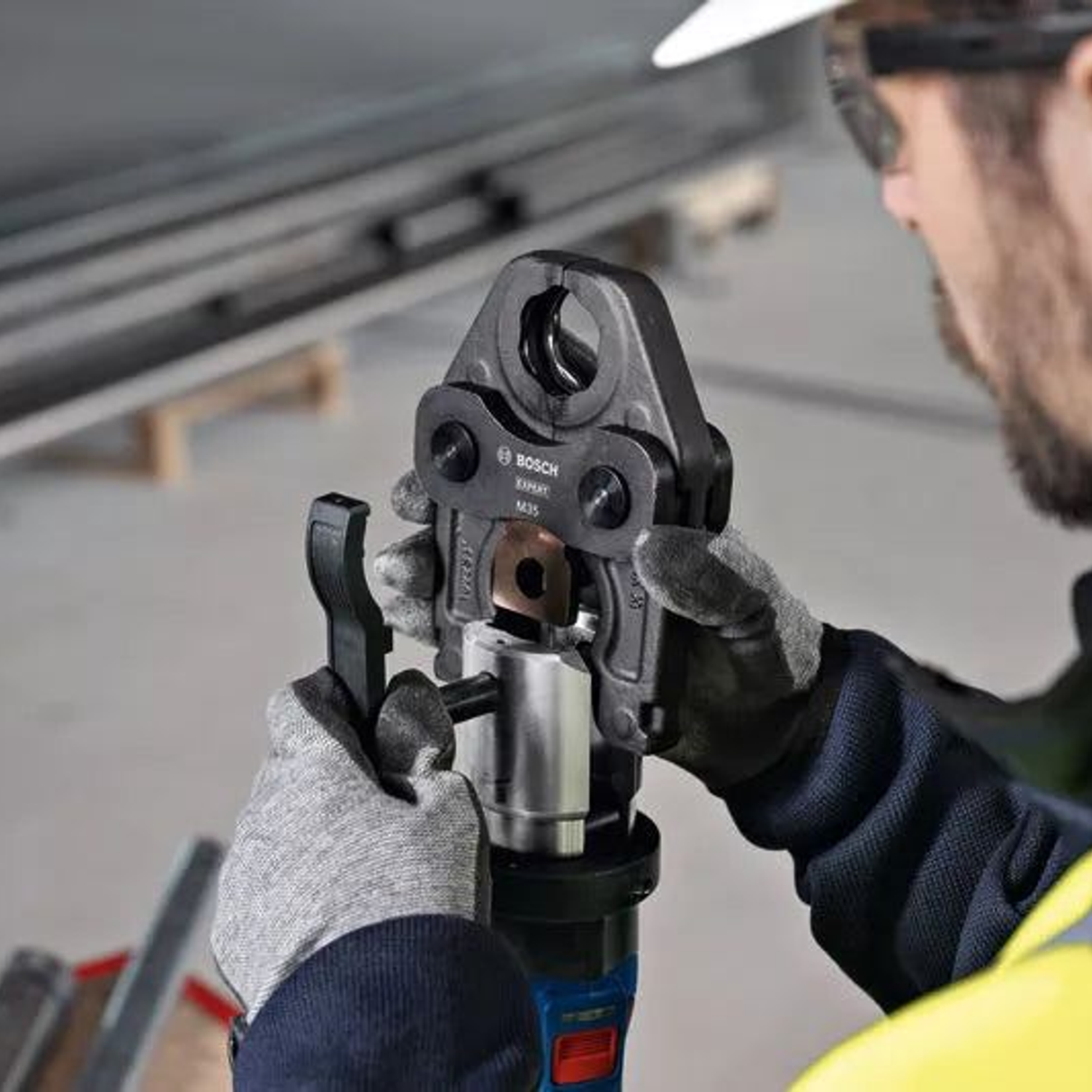 06019M2101 - Mașină de presat Bosch GPT 18V-32 Professional 18V - Imaginea 5