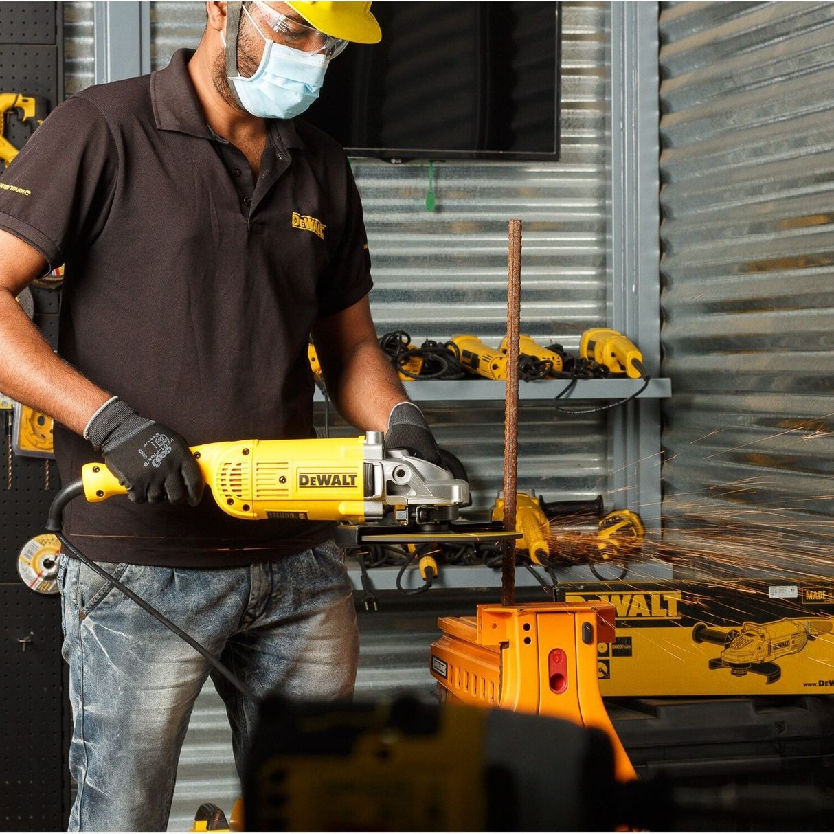 DWE492-QS - Mașină de râșnit Dewalt DWE492-QS 230mm 2200W - Imaginea 5