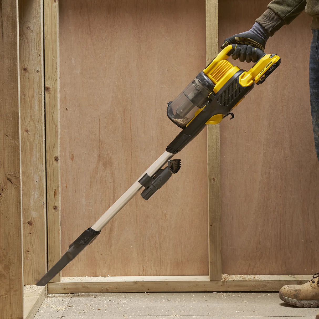 Scopa V20 Stanley SFMCVS001D1-QW 18V 2Ah