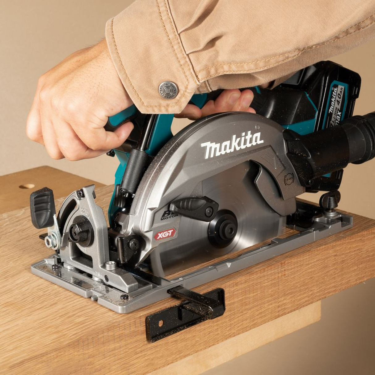 HS012GD201 - Fierăstrău circular Makita HS012GD201 40V - Imaginea 17