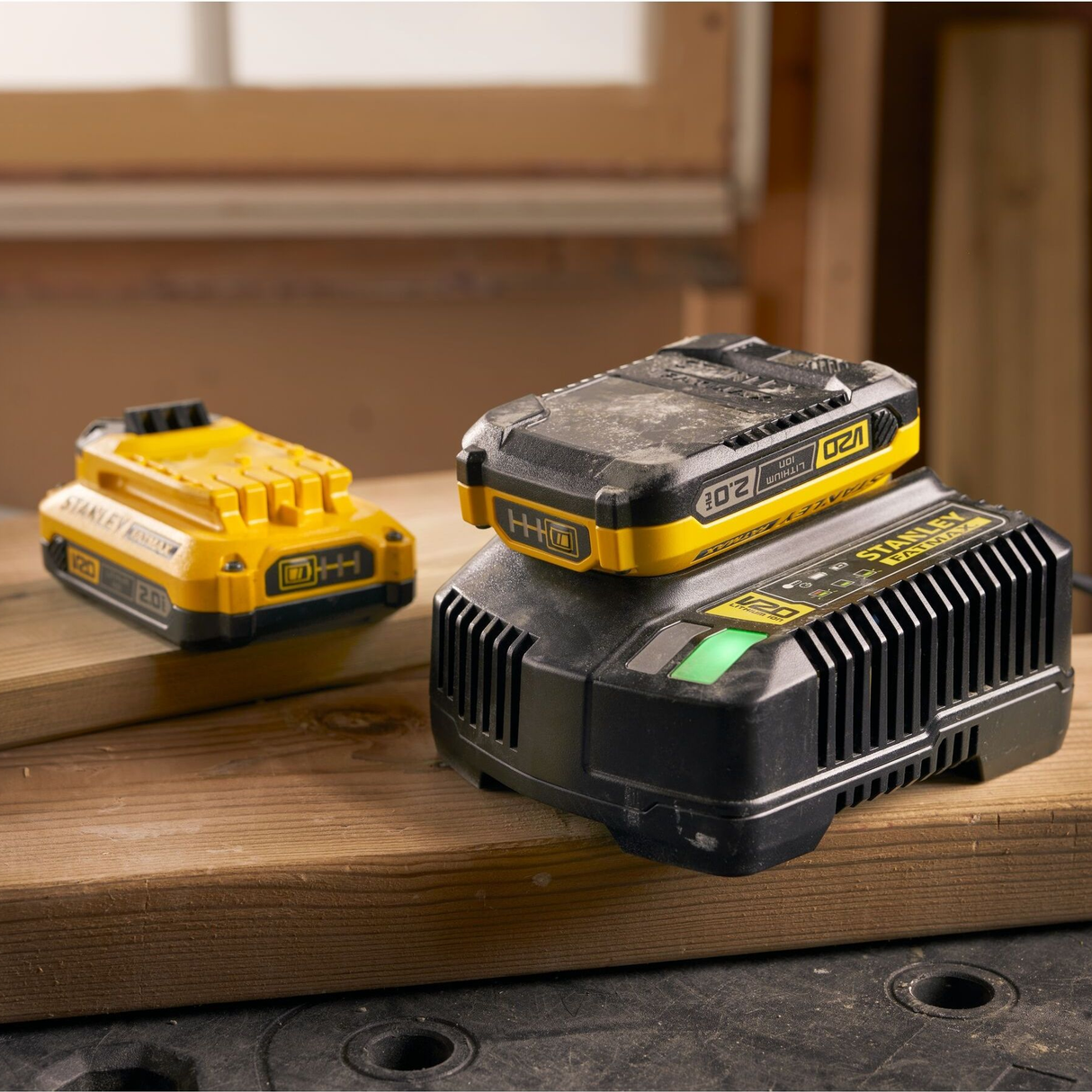 SFMCB202-XJ - Baterie Stanley FatMax V20 SFMCB202-XJ 18V 2Ah - Imaginea 5