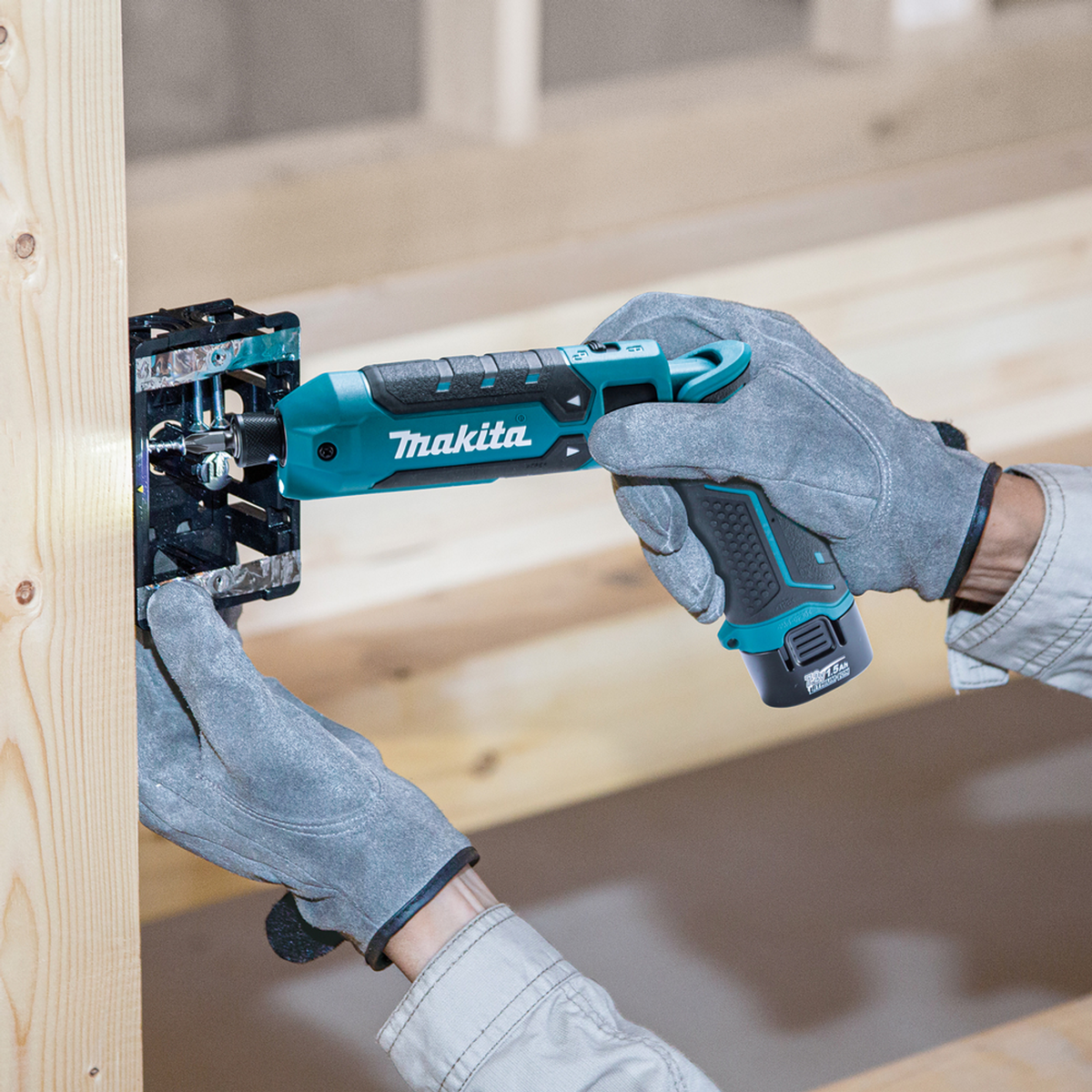 Avvitatore a Impulsi Makita TD023DSJ 7,2V 1.5Ah