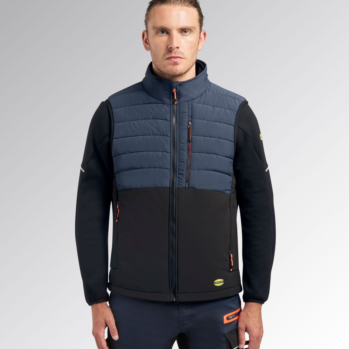 702.181812-C4725 - Vestă de lucru Diadora Vestă căptușită Oslo Hybrid Utility Negru/Albastru intens - Imagine 2