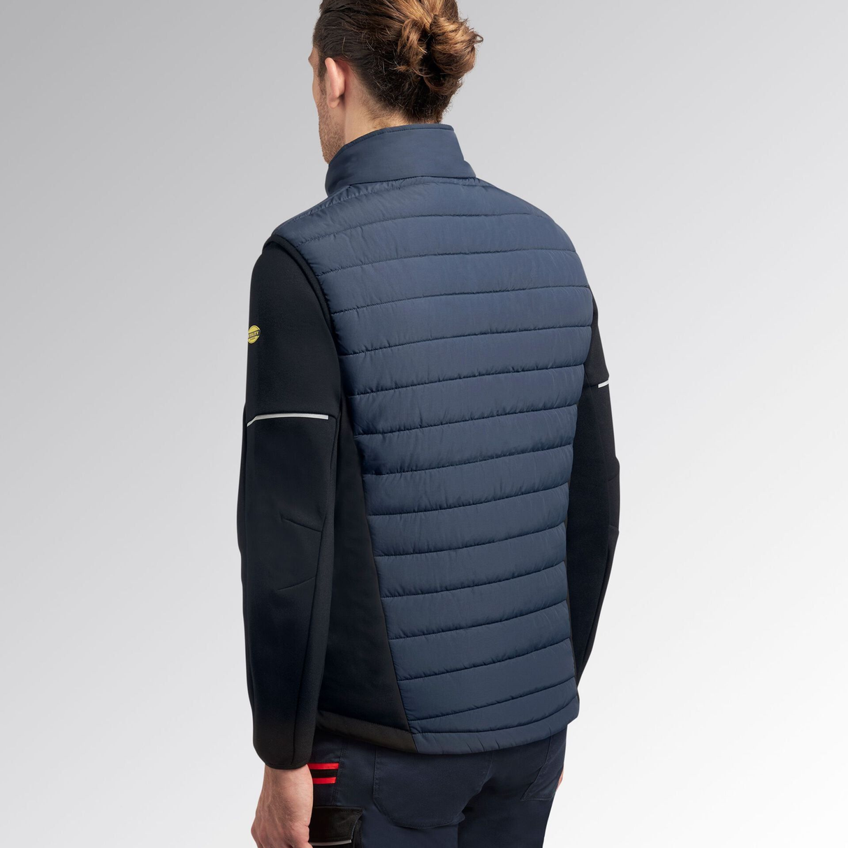 702.181812-C4725 - Vestă de lucru Diadora Vestă căptușită Oslo Hybrid Utility Negru/Albastru intens - Imaginea 3