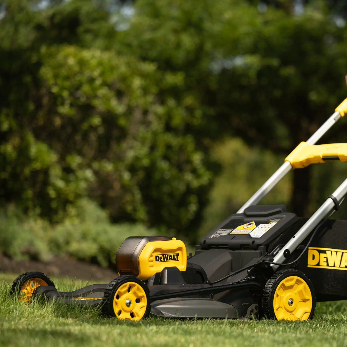 Rasaerba semovente Dewalt DCMWSP550N-XJ 54V