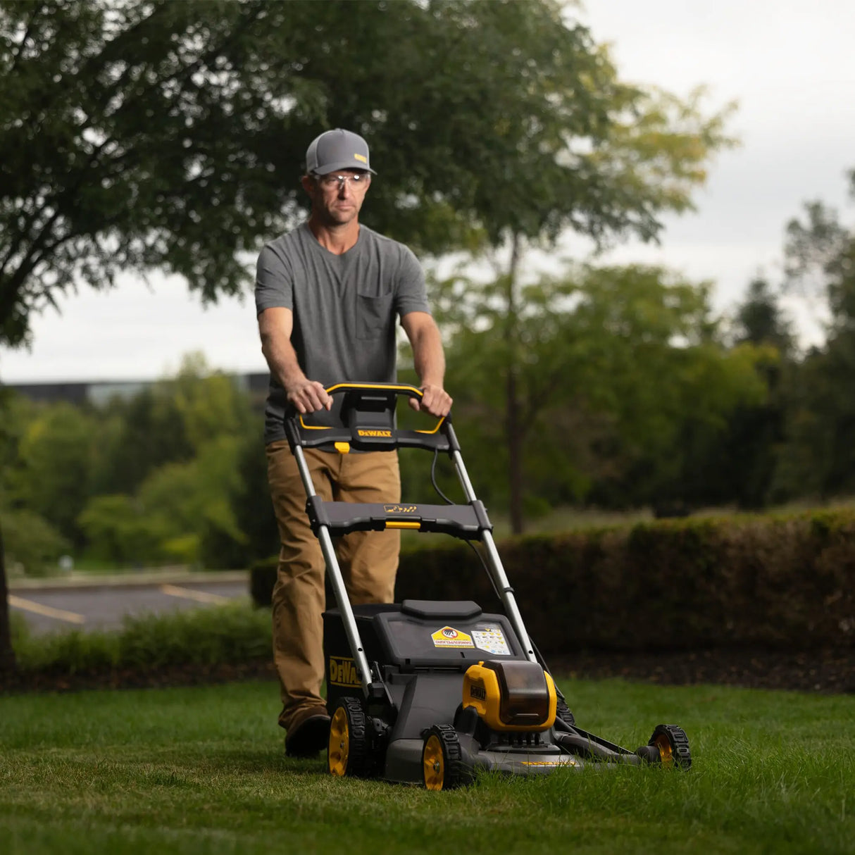 Rasaerba a spinta Dewalt DCK500PX2K-IT 54V 9Ah