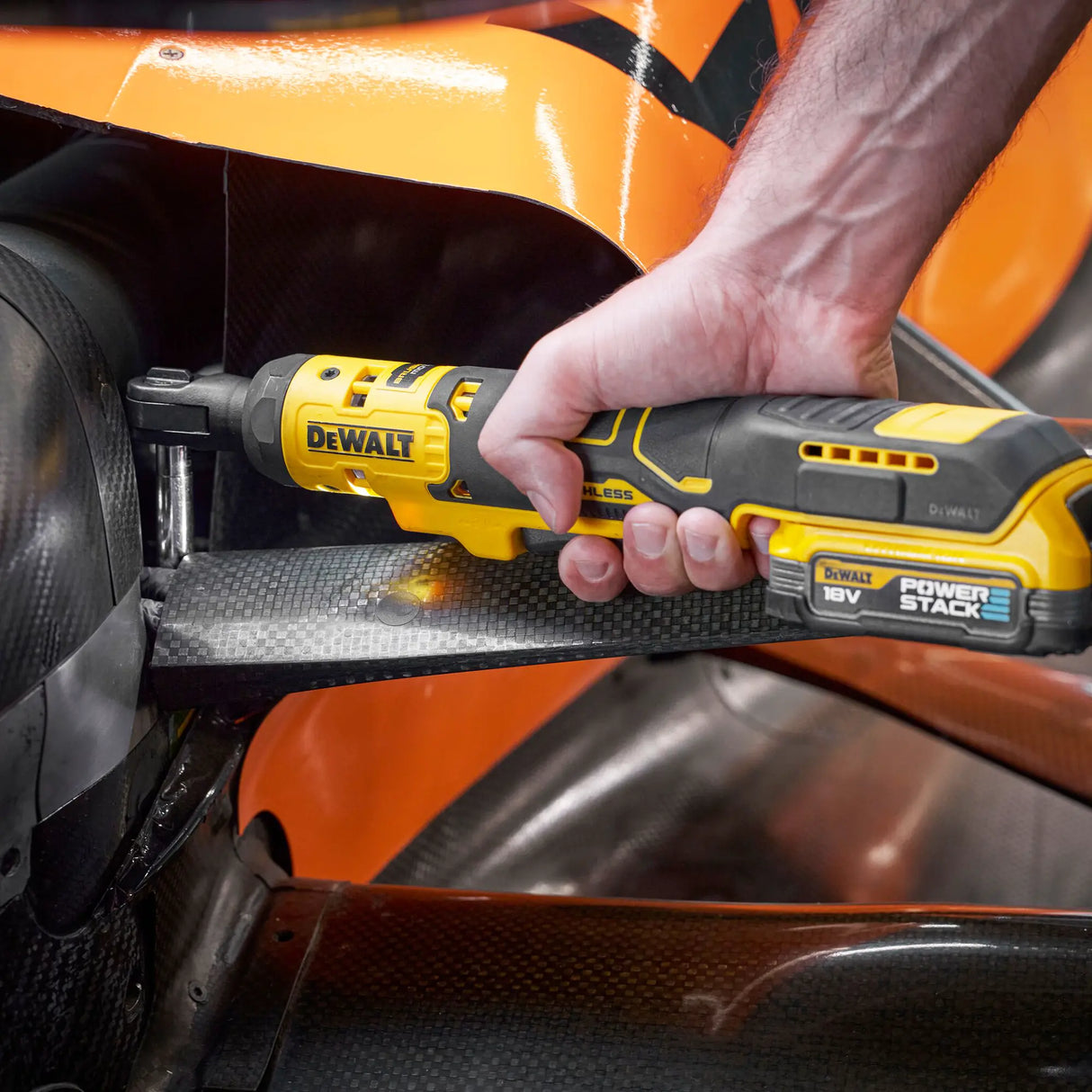 Cricchetto Dewalt DCF514 18V