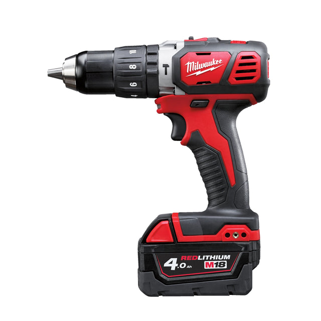 Avvitatore Milwaukee M18 BPD422C 18V 2Ah + 4Ah