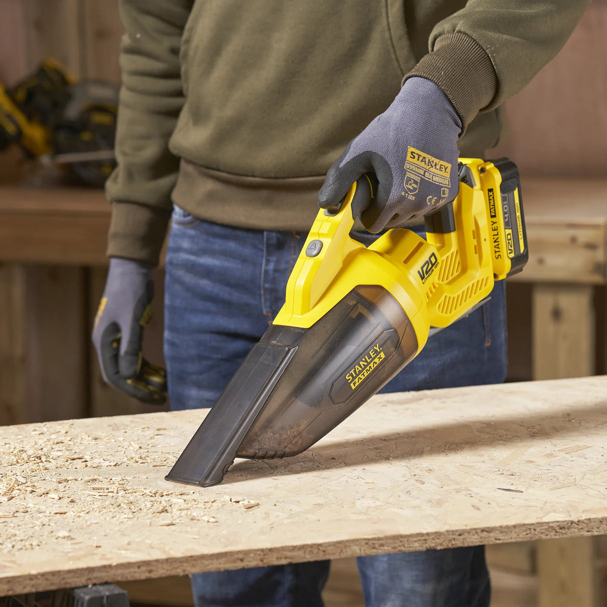 Aspiratore V20 Stanley SFMCVH001B-XJ 18V