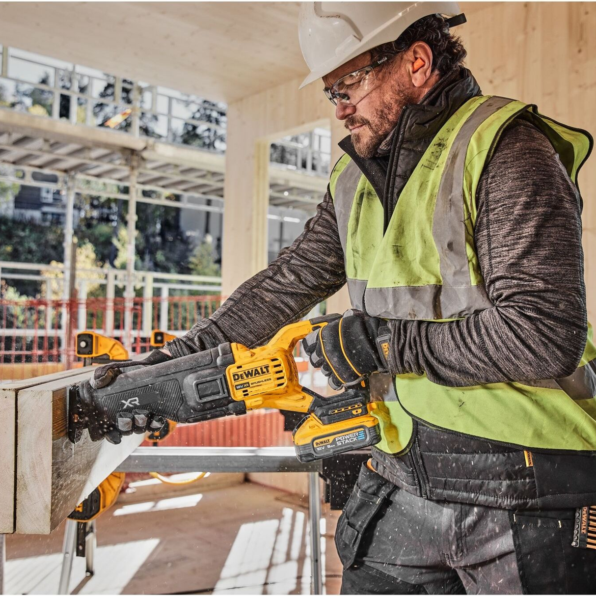 DCS386H2T-QW - Ferăstrău sabie Dewalt DCS386H2T-QW 18V 5Ah fără perii - Imaginea 6